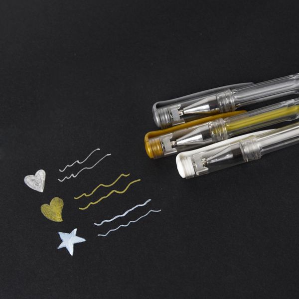 0.7mm silver white gold gel pens sketch drawing pen for art marker design painting comics manga
0.7mm silver white gold gel pens sketch drawing pen for art marker design painting comics manga