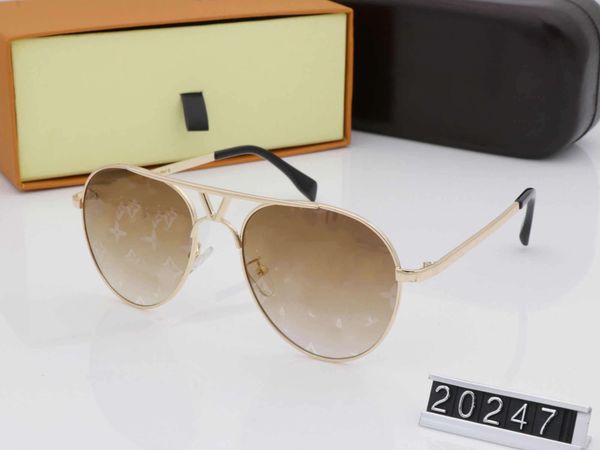 wholesale-women men woman brand sunglasses design metal vintage sunglasses woman fashion style square frame uv lens with original case, White;black
wholesale-women men woman brand sunglasses design metal vintage sunglasses woman fashion style square frame uv lens with original case, White;black