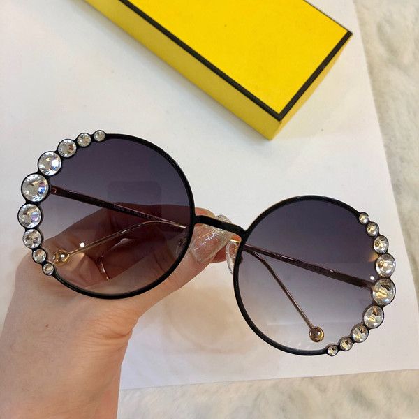 wholesale- women brand designer metal round sunglasses diamond border style luxury authentic glasses uv400 lens sunshades eyewear with box, White;black
wholesale- women brand designer metal round sunglasses diamond border style luxury authentic glasses uv400 lens sunshades eyewear with box, White;black