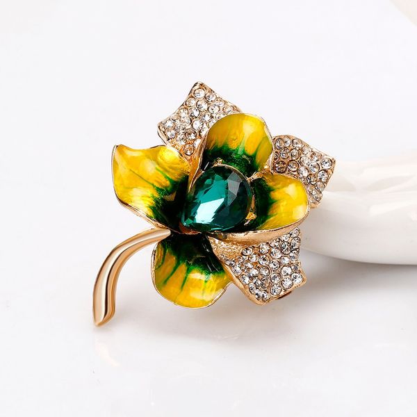 rhinestone brooch imitation zircon crystal brooch clothing flower petal pin party jewelry collar pin al232, Gray
rhinestone brooch imitation zircon crystal brooch clothing flower petal pin party jewelry collar pin al232, Gray