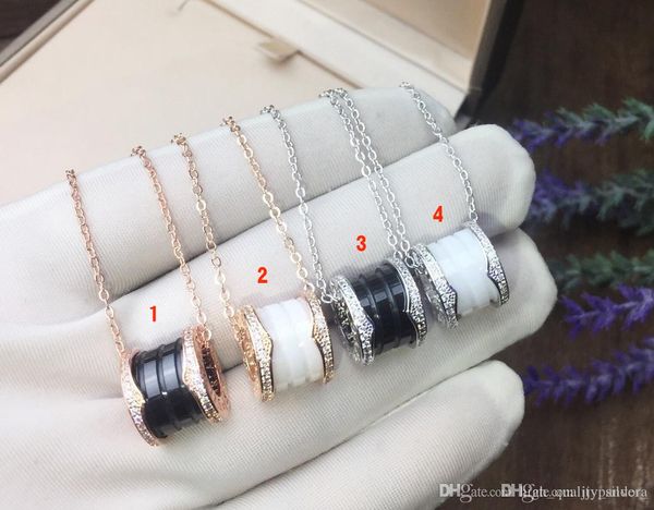classic black and white ceramic pendant with diamond ceramic necklace set with a circle of fine diamond fine gold plating 18k gold, Silver
classic black and white ceramic pendant with diamond ceramic necklace set with a circle of fine diamond fine gold plating 18k gold, Silver