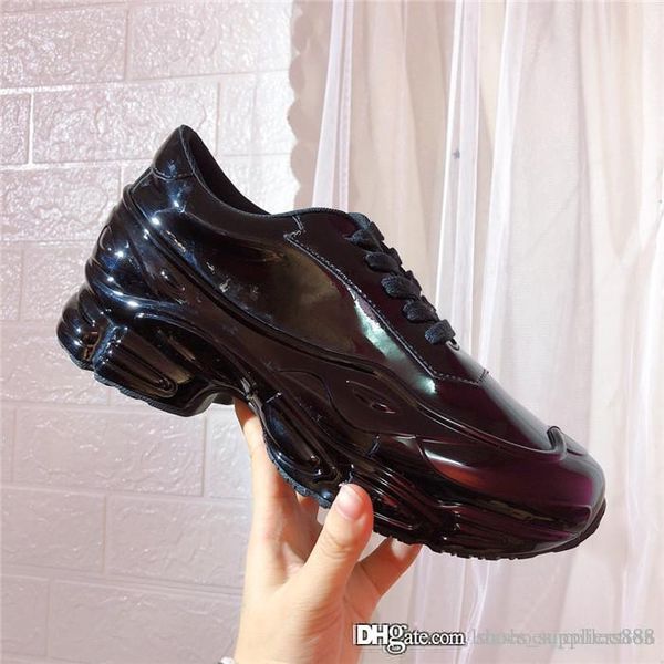 2020 mens womens oversized sneaker sports dad shoes with silver sneaker dip effect sole sport multicolor trainer with box, Black
2020 mens womens oversized sneaker sports dad shoes with silver sneaker dip effect sole sport multicolor trainer with box, Black
