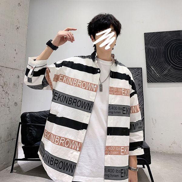 men's shirt 2020 spring and summer new striped casual couple loose short-sleeved shirt young personality fashion trend men's, White;black
men's shirt 2020 spring and summer new striped casual couple loose short-sleeved shirt young personality fashion trend men's, White;black