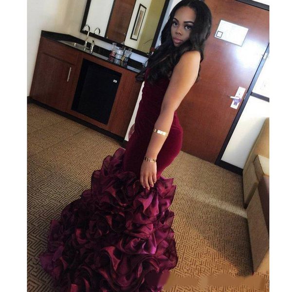 2020 new burgundy long mermaid prom dresses rose floral flowers tiered sweetheart velvet plus size formal party prom evening dress vestios, Black
2020 new burgundy long mermaid prom dresses rose floral flowers tiered sweetheart velvet plus size formal party prom evening dress vestios, Black
