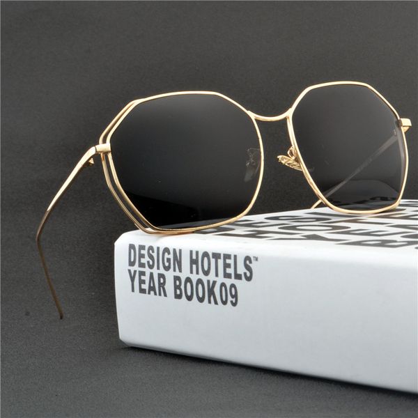 brand designer fashion women men oversized square conjoined sunglasses one piece gradient lens red trending sun glasses fml, White;black
brand designer fashion women men oversized square conjoined sunglasses one piece gradient lens red trending sun glasses fml, White;black
