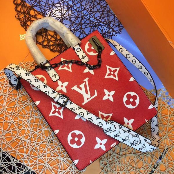 design all kinds of men s and women s shoulder bags, transverse body bags, fashion small messenger bags
design all kinds of men s and women s shoulder bags, transverse body bags, fashion small messenger bags