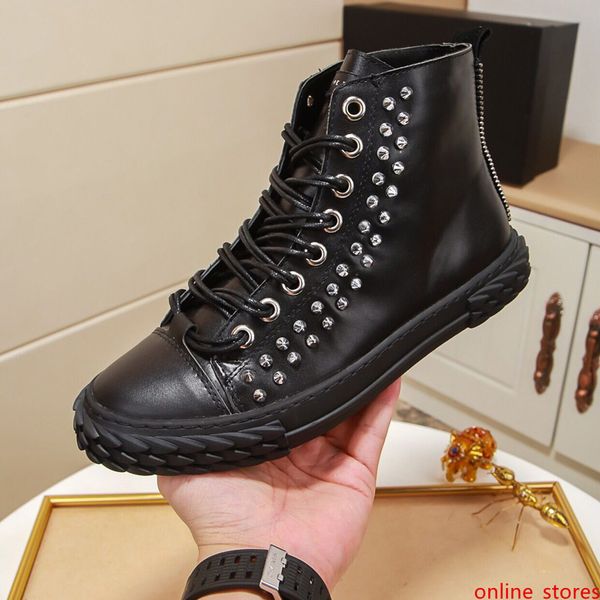 luxury men s low help martin boots large short boots round head casual shoes black and white fashion lace sneakers 39-44
luxury men s low help martin boots large short boots round head casual shoes black and white fashion lace sneakers 39-44