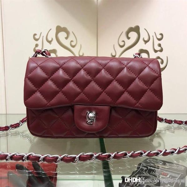 2019 matelasse bordeaux quilted lambskin woc wallet on chain shoulder tote 1116 size:20*12*7cm
2019 matelasse bordeaux quilted lambskin woc wallet on chain shoulder tote 1116 size:20*12*7cm