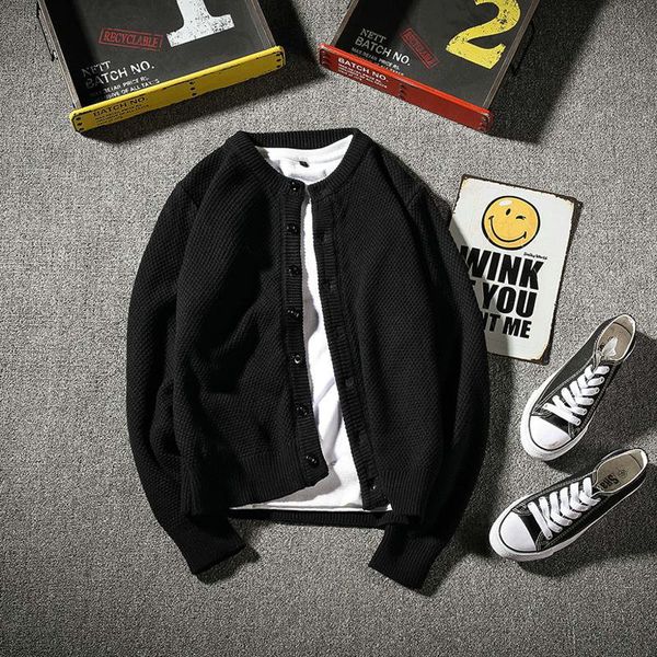 autumn hong kong knit cardigan men's xl shirt jacket trend korean student clothes men's sweater, White;black
autumn hong kong knit cardigan men's xl shirt jacket trend korean student clothes men's sweater, White;black