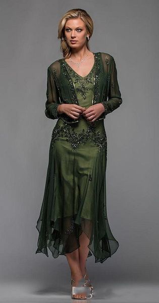 scala tea length mother of the bride groom dresses with bolero appliques and beaded v neck a line evening gowns plus size, Black;red
scala tea length mother of the bride groom dresses with bolero appliques and beaded v neck a line evening gowns plus size, Black;red