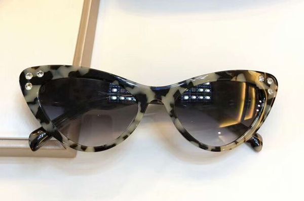 05t sand havana cat eye sunglasses 55mm sun glasses women luxury designer sunglasses eyewear new with box, White;black
05t sand havana cat eye sunglasses 55mm sun glasses women luxury designer sunglasses eyewear new with box, White;black