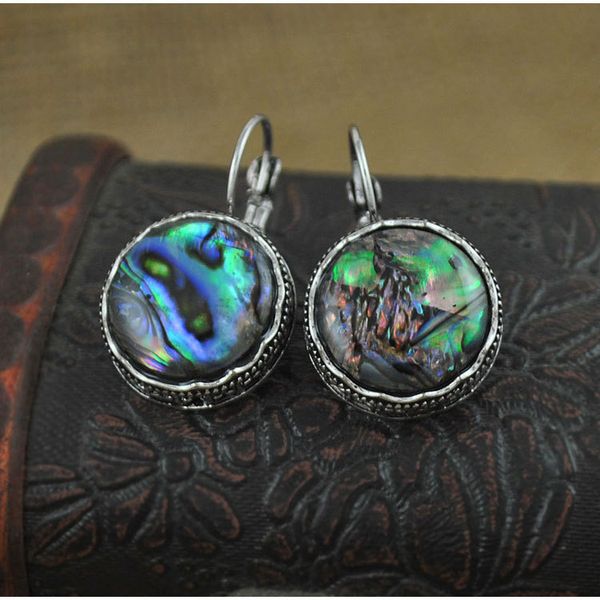 wholesale- and america retro water drops natural color shell earrings round earrings explosions jewelry earrings female models, Golden;silver
wholesale- and america retro water drops natural color shell earrings round earrings explosions jewelry earrings female models, Golden;silver