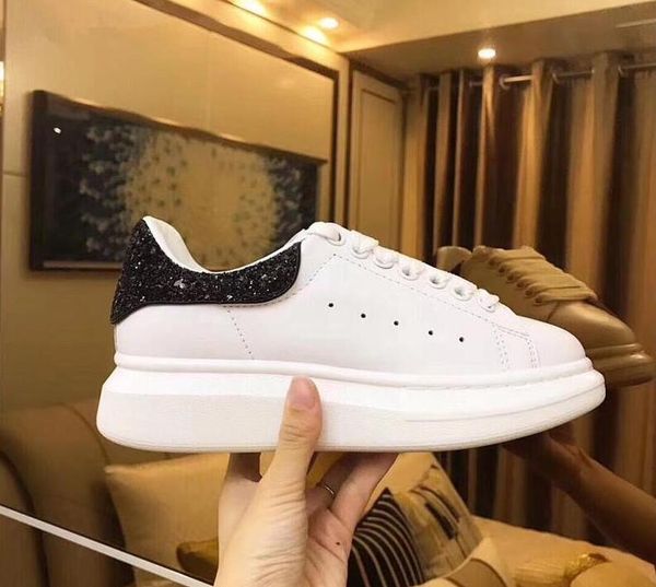 2019 Men Womens Sneakers Extremely Durable Stability Black Casual Shoes Lace Up Designer Comfort Pretty Women Sneakers Casual Leather Shoes
2019 Men Womens Sneakers Extremely Durable Stability Black Casual Shoes Lace Up Designer Comfort Pretty Women Sneakers Casual Leather Shoes