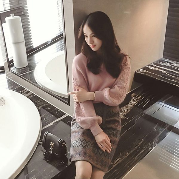 2 pcs set embroidered sleeve knitted sweater mini skirt two piece set women sweater dress sets clothes office ladies pullover, White
2 pcs set embroidered sleeve knitted sweater mini skirt two piece set women sweater dress sets clothes office ladies pullover, White