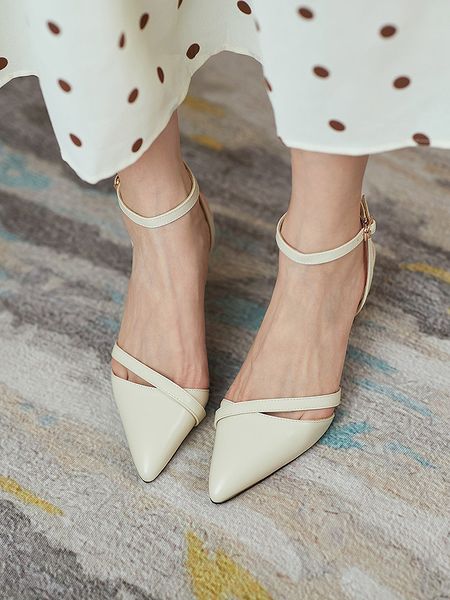 baotou sandals women in summer with pointed heels fine with the small space with a skirt dress code sandals 313233, Black
baotou sandals women in summer with pointed heels fine with the small space with a skirt dress code sandals 313233, Black