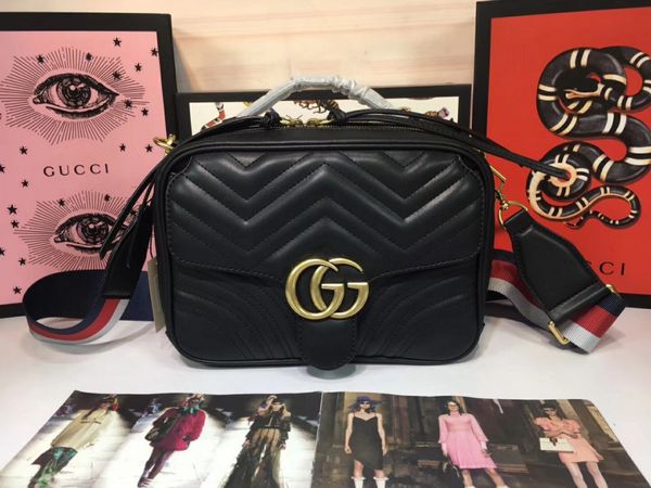 High-quality 2019 fashion luxury brand single shoulder bags, men's and women's handbags, luggage, backpacks, leather,498100,25..19..8cm
High-quality 2019 fashion luxury brand single shoulder bags, men's and women's handbags, luggage, backpacks, leather,498100,25..19..8cm