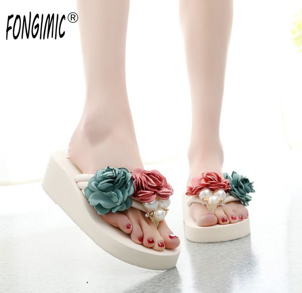6 cm high heel women's sweet flowers wear beach shoes, women's summer thick bottom flip-flops, non-slip wedge heel sandals shoe, Black
6 cm high heel women's sweet flowers wear beach shoes, women's summer thick bottom flip-flops, non-slip wedge heel sandals shoe, Black