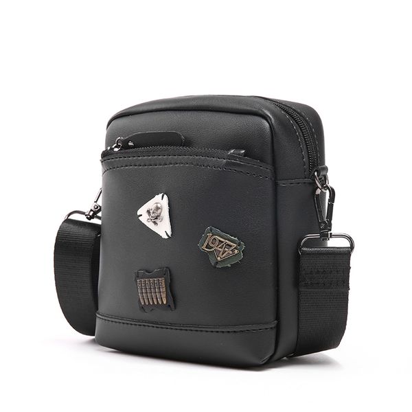 new stylish men's personality badge rivet chest bag leather shoulder bag korean men's tide
new stylish men's personality badge rivet chest bag leather shoulder bag korean men's tide