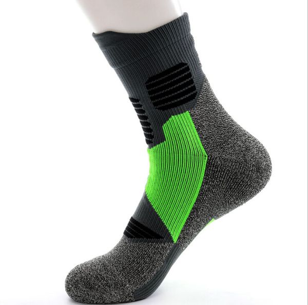 sports socks 2018 new men's custom wholesale outdoor runners socks basketball sports socks, Black
sports socks 2018 new men's custom wholesale outdoor runners socks basketball sports socks, Black