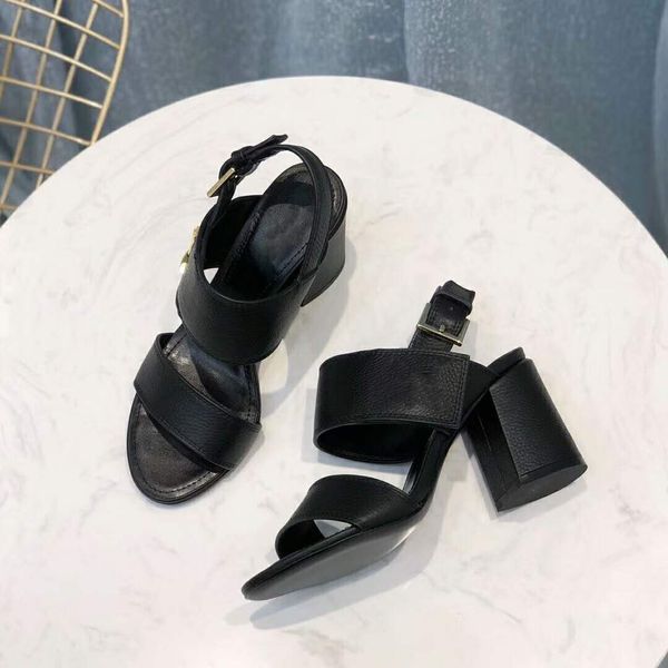 2019 new slope with the ladies sandals summer korean version of the comfortable fashion wild diamond rough with high-heeled high heels35-40, Black
2019 new slope with the ladies sandals summer korean version of the comfortable fashion wild diamond rough with high-heeled high heels35-40, Black