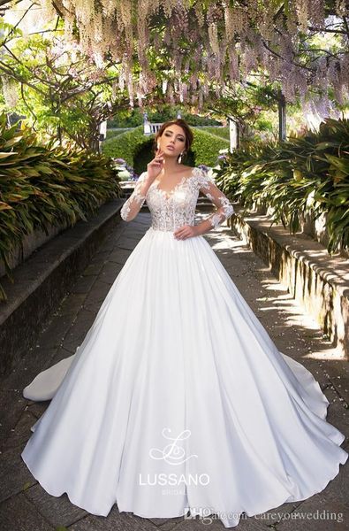 new vintage lace wedding dresses with buttons a-line sheer jewel neckline lace-up court train black lace bridal dresses gowns custom, White
new vintage lace wedding dresses with buttons a-line sheer jewel neckline lace-up court train black lace bridal dresses gowns custom, White