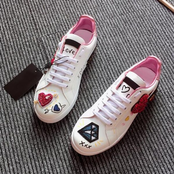 new leather flats designer sneakers women classic casual luxury franch brand shoes diamond love embroidery walking runnig durable 61, Black
new leather flats designer sneakers women classic casual luxury franch brand shoes diamond love embroidery walking runnig durable 61, Black