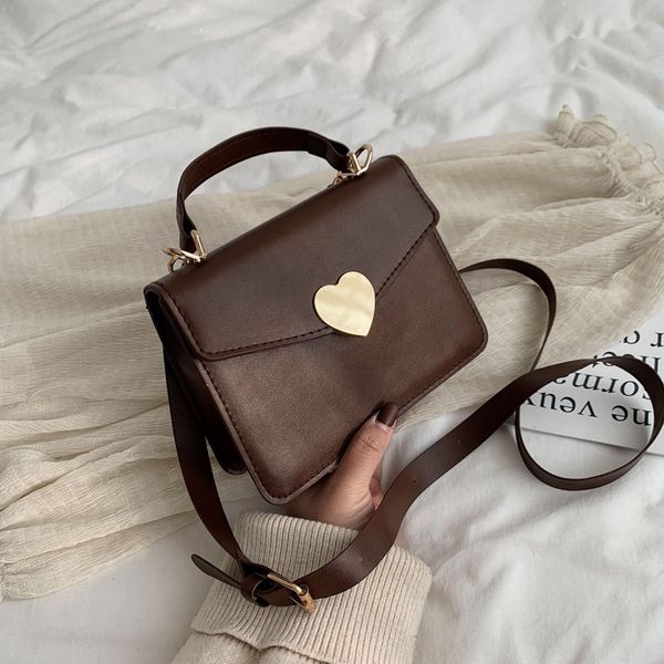 retro hong kong style small bag female 2020 autumn and winter new wild small square bag fashion shoulder messenger handbag
retro hong kong style small bag female 2020 autumn and winter new wild small square bag fashion shoulder messenger handbag