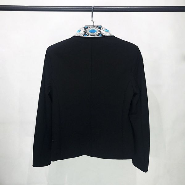 men's jackets designer luxury embroidery mens fashion casual long sleeve shawl collar slim fit male performance coats big size, Black;brown
men's jackets designer luxury embroidery mens fashion casual long sleeve shawl collar slim fit male performance coats big size, Black;brown