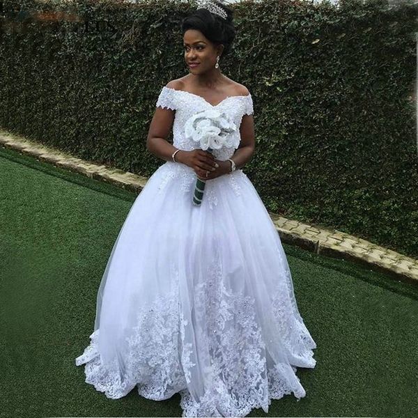 gorgeous africa white wedding gowns off shoulder appliques lace beaded ball gown wedding dress church custom made bride dresses
gorgeous africa white wedding gowns off shoulder appliques lace beaded ball gown wedding dress church custom made bride dresses