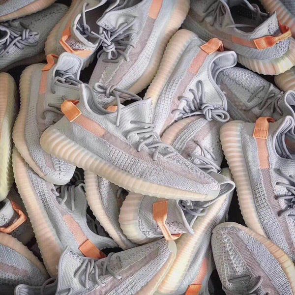 with box de igner butter e ame 350 neaker tatic refective blue tint tatic cream white hyper pace true form clay oreo bred black light
with box de igner butter e ame 350 neaker tatic refective blue tint tatic cream white hyper pace true form clay oreo bred black light