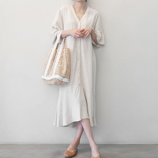 casual dresses 2021 summer cotton linen loose womens korea button v neck knee-length big size girl female dress e045, Black;gray
casual dresses 2021 summer cotton linen loose womens korea button v neck knee-length big size girl female dress e045, Black;gray