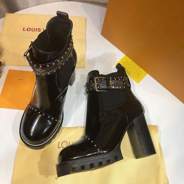 luxury womens martin boots leather heavy-duty soles casual shoes fashion ladies sports shoes ankle boots with box, Black
luxury womens martin boots leather heavy-duty soles casual shoes fashion ladies sports shoes ankle boots with box, Black