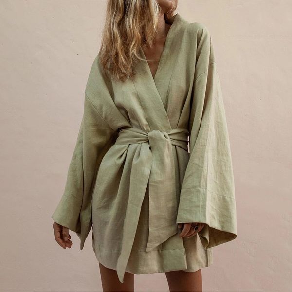 women's autumn bathrobe with sashes woman mini nightwear solid white armygreen long sleeve home clothes robe coat lady 2019 new, Black;red
women's autumn bathrobe with sashes woman mini nightwear solid white armygreen long sleeve home clothes robe coat lady 2019 new, Black;red