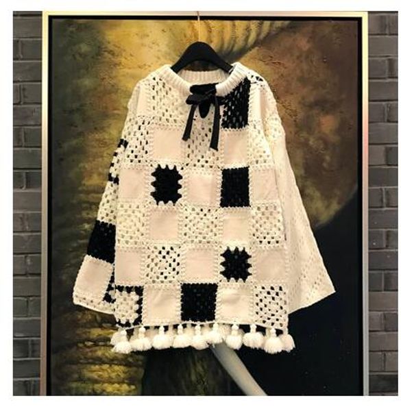 new design women autumn lacing o-neck long sleeve handmade crochet hollow out knitted square pattern sweater tassel, White;black
new design women autumn lacing o-neck long sleeve handmade crochet hollow out knitted square pattern sweater tassel, White;black
