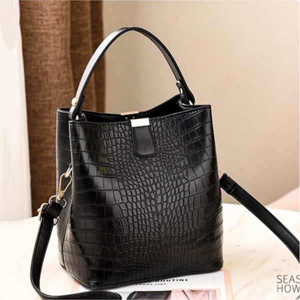 ретро аллигатор ковш сумка женщины крокодил pattern сумочка емкость повседневного крокодил плечо сумка дама pu кошелек
ретро аллигатор ковш сумка женщины крокодил pattern сумочка емкость повседневного крокодил плечо сумка дама pu кошелек