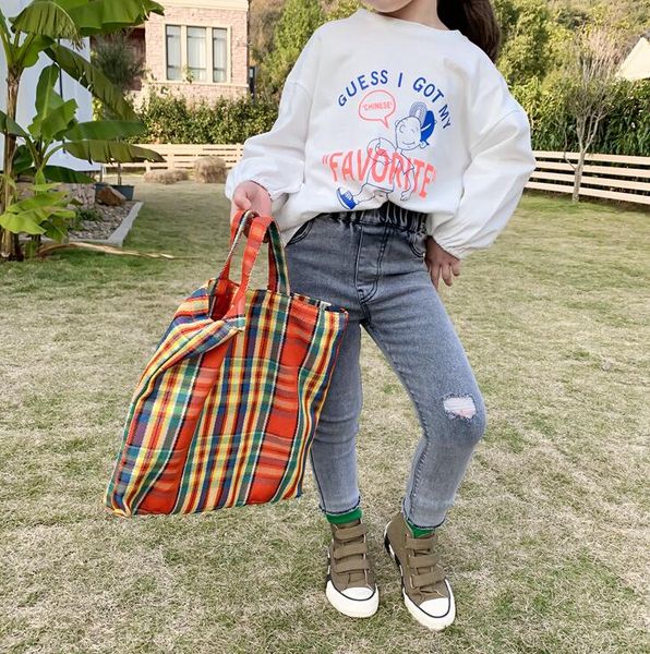 2020 new arrival girls holes denim pants spring fashion kids girls jean pants 2-7 years, Blue
2020 new arrival girls holes denim pants spring fashion kids girls jean pants 2-7 years, Blue