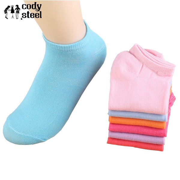20pieces=10pair/lot woman short socks casual cute candy colors plush boat socks for ladies fashion art sock invisible girl, Black;white
20pieces=10pair/lot woman short socks casual cute candy colors plush boat socks for ladies fashion art sock invisible girl, Black;white