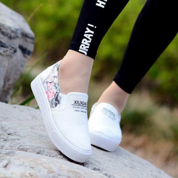 women ladies lace walking shoes sports muffin shoes shallow canvas round toe dropshipping 0810
women ladies lace walking shoes sports muffin shoes shallow canvas round toe dropshipping 0810