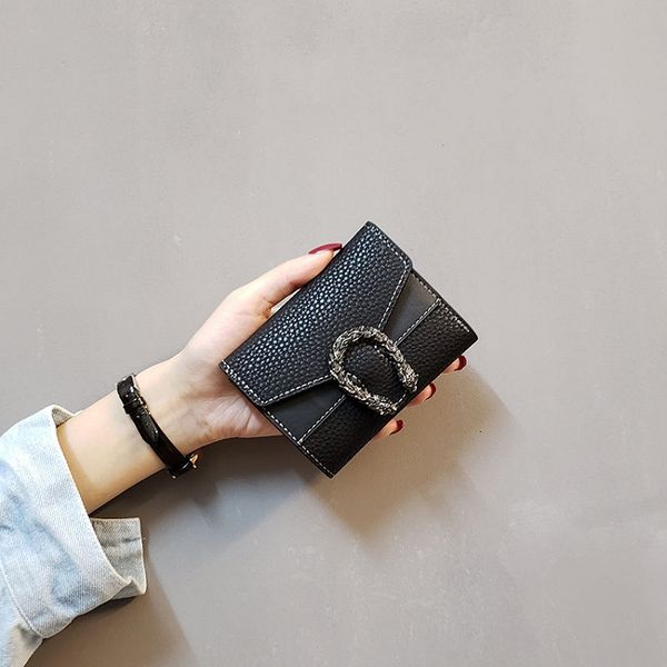 2019 wallet lichee new female short paragraph ladies small wallet mini student small handbag fashion cute card package, Red;black
2019 wallet lichee new female short paragraph ladies small wallet mini student small handbag fashion cute card package, Red;black