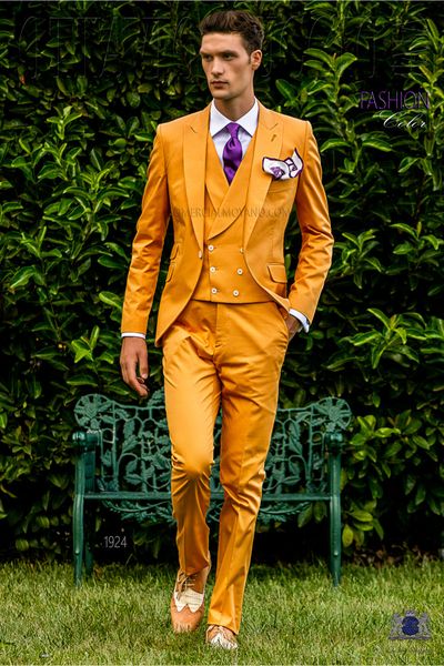 fashionable one button groomsmen peak lapel groom tuxedos men suits wedding/prom/dinner man blazer(jacket+pants+tie+vest) 586, Black;gray
fashionable one button groomsmen peak lapel groom tuxedos men suits wedding/prom/dinner man blazer(jacket+pants+tie+vest) 586, Black;gray