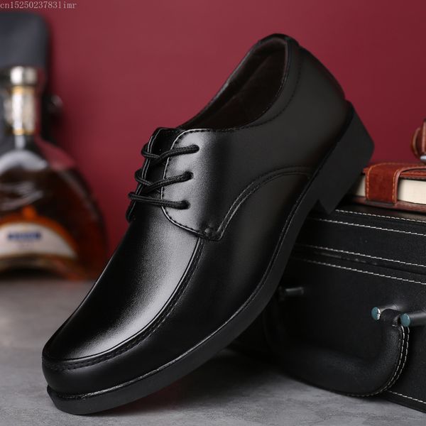 2018 new black men formal shoes autumn winter men dress shoes brand leather classic business gentleman big size
2018 new black men formal shoes autumn winter men dress shoes brand leather classic business gentleman big size
