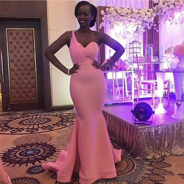 one shoulder blush pink bridesmaid dresses long mermaid robe de soiree african women wedding guest party dresses new arrival bd9034, White;pink
one shoulder blush pink bridesmaid dresses long mermaid robe de soiree african women wedding guest party dresses new arrival bd9034, White;pink