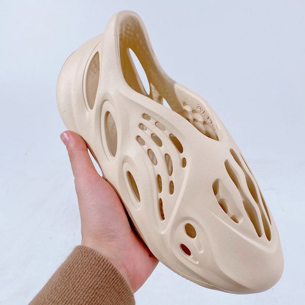 2020 новый kanye west foam runner мужчины женщины обувь стереосистеме и обновите высокое качество сандалии белый красный черный бежевый диза
2020 новый kanye west foam runner мужчины женщины обувь стереосистеме и обновите высокое качество сандалии белый красный черный бежевый диза