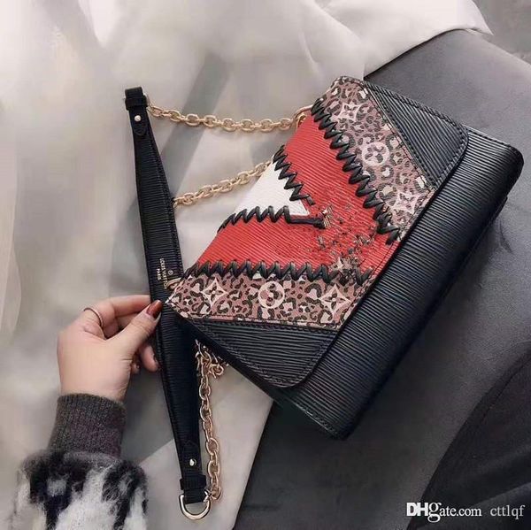 new fashion small bread one shoulder oblique cross chain bag leopard print color matching genuine leather handbags
new fashion small bread one shoulder oblique cross chain bag leopard print color matching genuine leather handbags