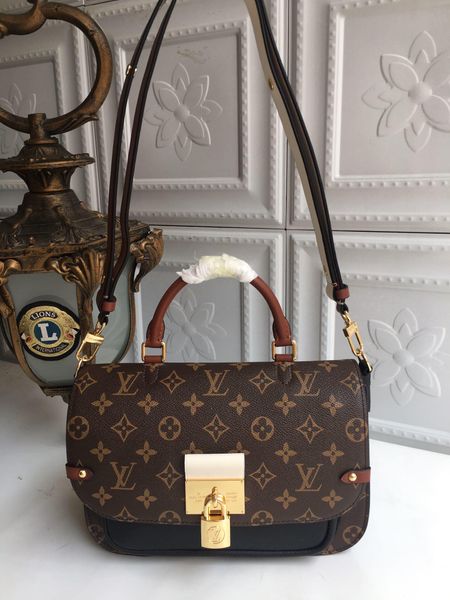 Sell 2019 fa hion women handbag clutch pur e clutch genuine leather wallet with box du t bag make up bag
Sell 2019 fa hion women handbag clutch pur e clutch genuine leather wallet with box du t bag make up bag