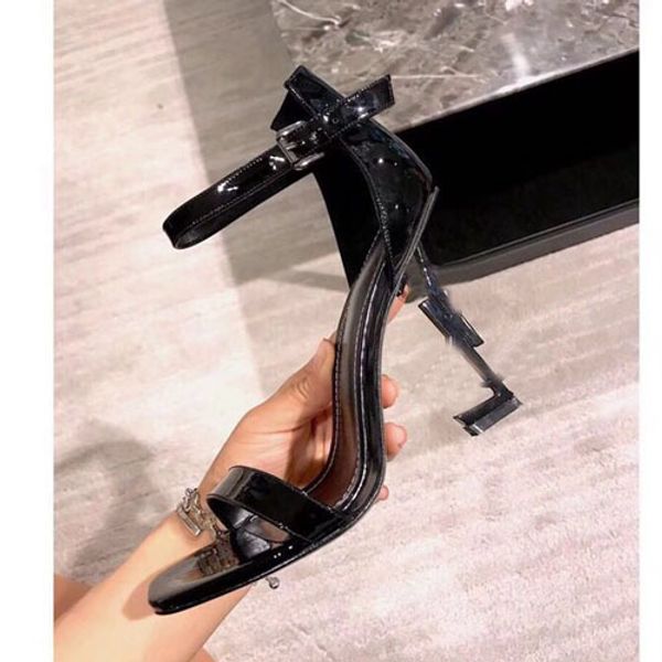 Woman Slippers Sandals Heels shoe Real leather Slides TOP-Quality Slippers Sandals Huaraches Loafers Scuffs For Woman Eu:35-40 by shoe02 01
Woman Slippers Sandals Heels shoe Real leather Slides TOP-Quality Slippers Sandals Huaraches Loafers Scuffs For Woman Eu:35-40 by shoe02 01