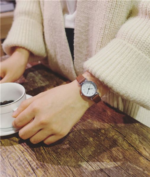 watch ultra-thin watches waterproof sports leisure table high quality, Slivery;brown