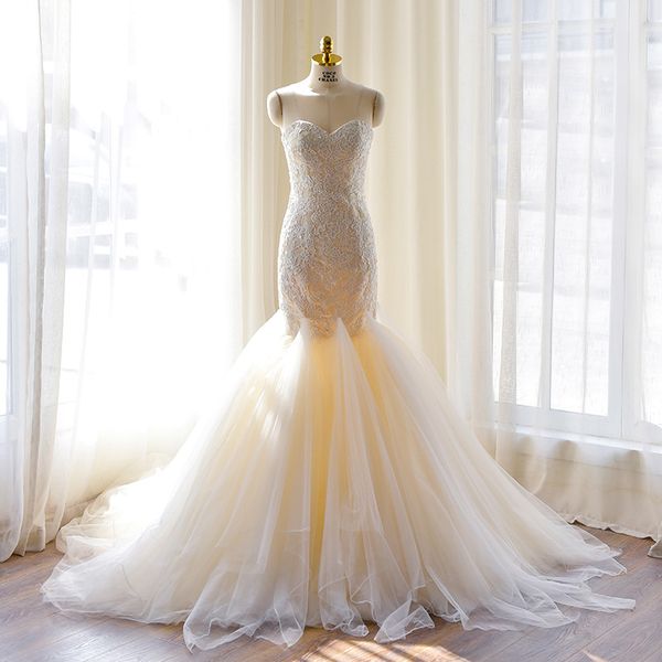 stunning strapless champagne wedding dress fitted lace applique mermaid wedding dresses chic tiered tulle bridal dress with court train, White
stunning strapless champagne wedding dress fitted lace applique mermaid wedding dresses chic tiered tulle bridal dress with court train, White