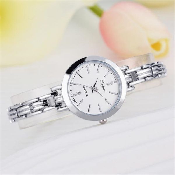 lvpai fashion classic bracelet watch exquisite small dial women quartz wristwatch stainless steel belt casual watch clock 533, Slivery;brown
lvpai fashion classic bracelet watch exquisite small dial women quartz wristwatch stainless steel belt casual watch clock 533, Slivery;brown