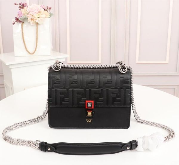 High quality shoulder bag handbags Clutch Bags new hit color Ling grid Messenger bag simple chain package cross Body bags 8826
High quality shoulder bag handbags Clutch Bags new hit color Ling grid Messenger bag simple chain package cross Body bags 8826